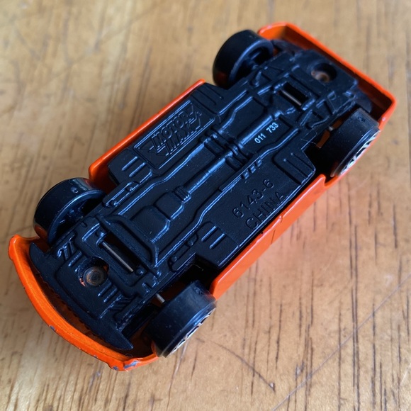 MotorMax DieCast Blue Toy Car No 6143-6 - Picture 4 of 6